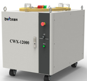 Combined Beam Ytterbium Doped 12000w Fiber Laser 1080nm